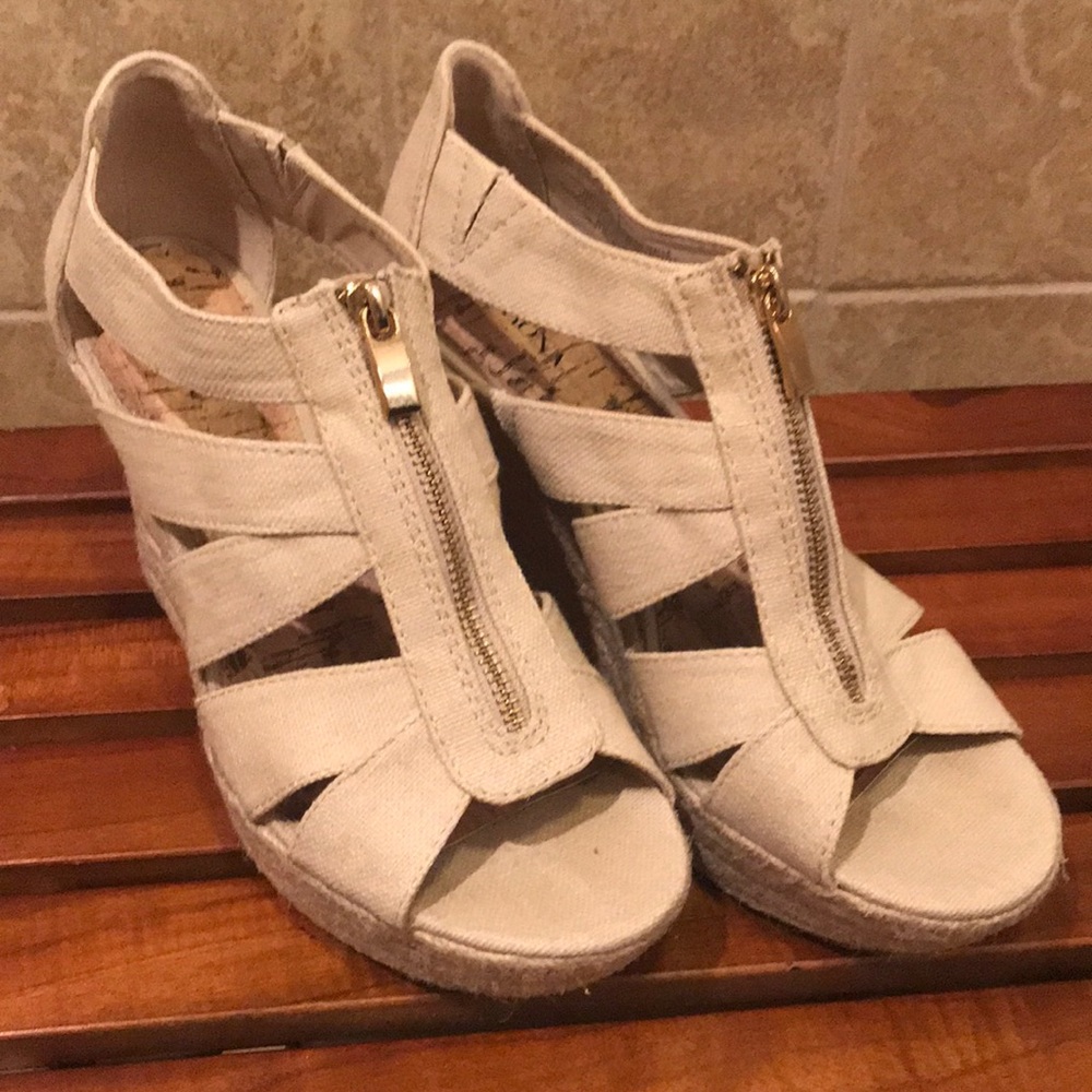 Merona summer wedges